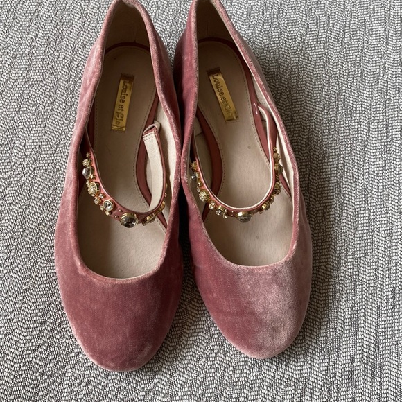 Louise Et Cie Shoes  LO-CASA Velvet FlatsJewel Strap 7 - Picture 1 of 3